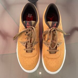 Gently worn! Men’s Jordan Series Sneakers | Size 14